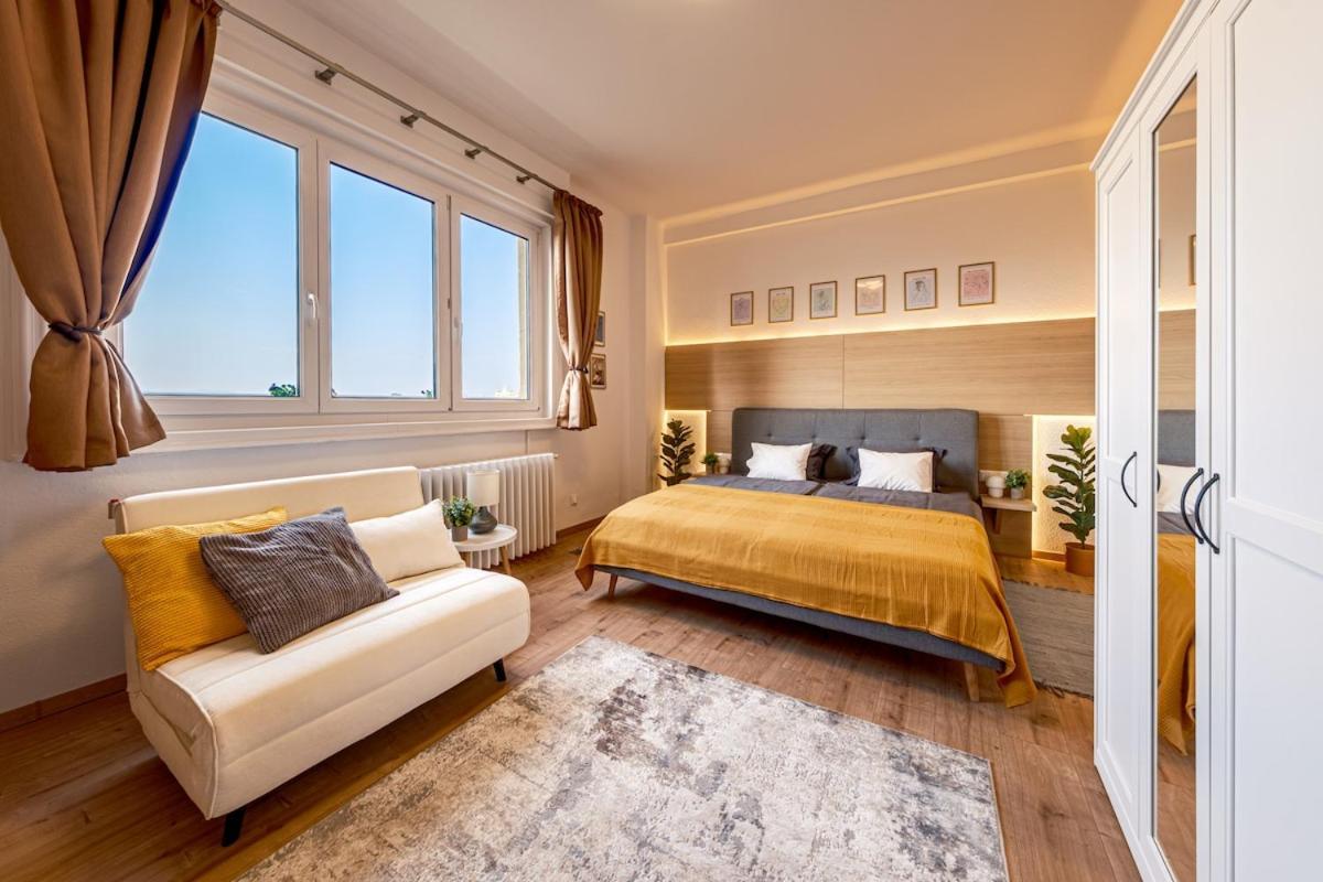 The Hungarian Park Apartment